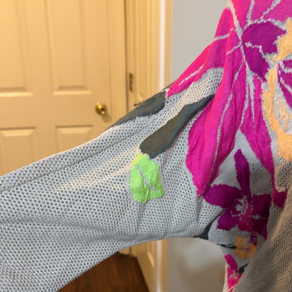 Chico's Beige Floral Cardigan - Picture 4 of 5